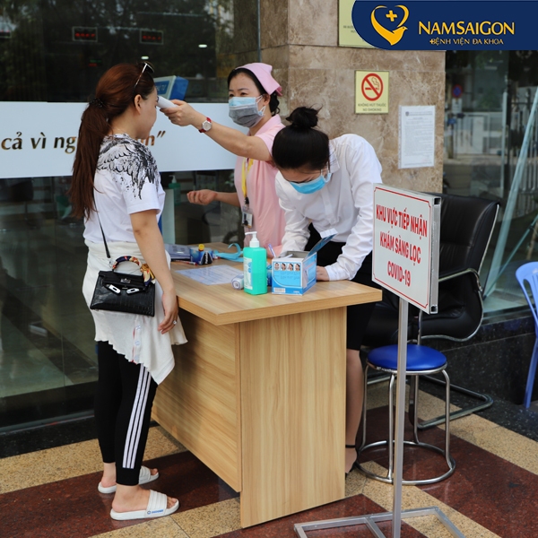 BVĐK Nam Sài Gòn phòng Covid-19:  Sàng lọc nghiêm ngặt 100% khách hàng và cán bộ y tế khi đến bv